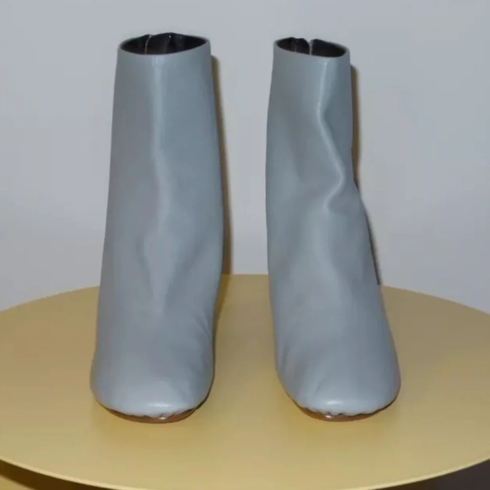 $1400 CELINE LAMBSKIN LEATHER BALLET RELOADED GREY BOOT 80 SIZE 38 - Picture 2 of 9